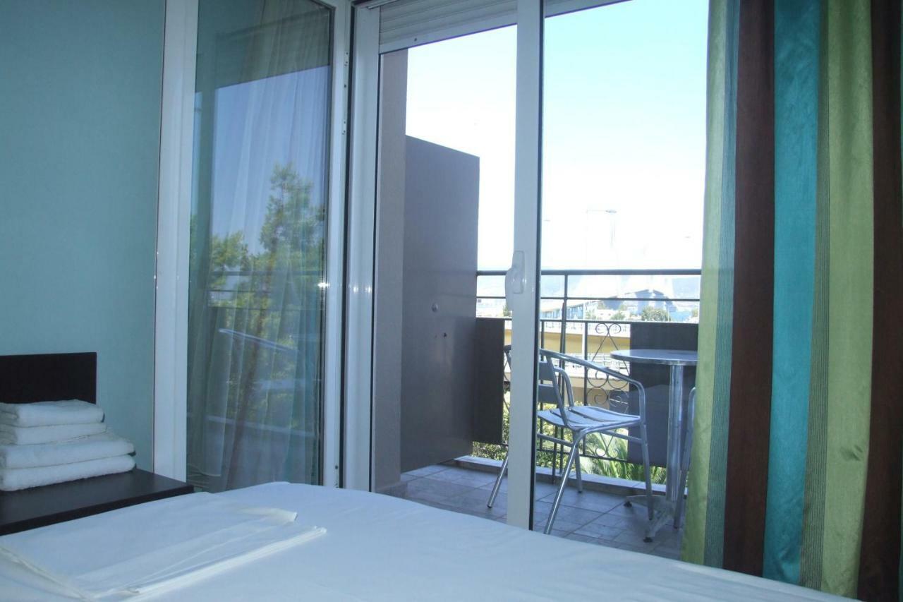 ريو Hotel Georgios المظهر الخارجي الصورة